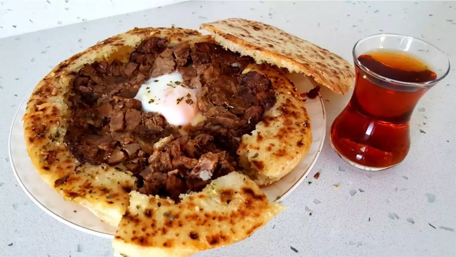 Kavurmalı Yağ Somunu